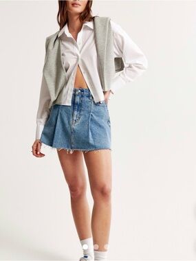 Abercrombie Pleated Denim Skirt